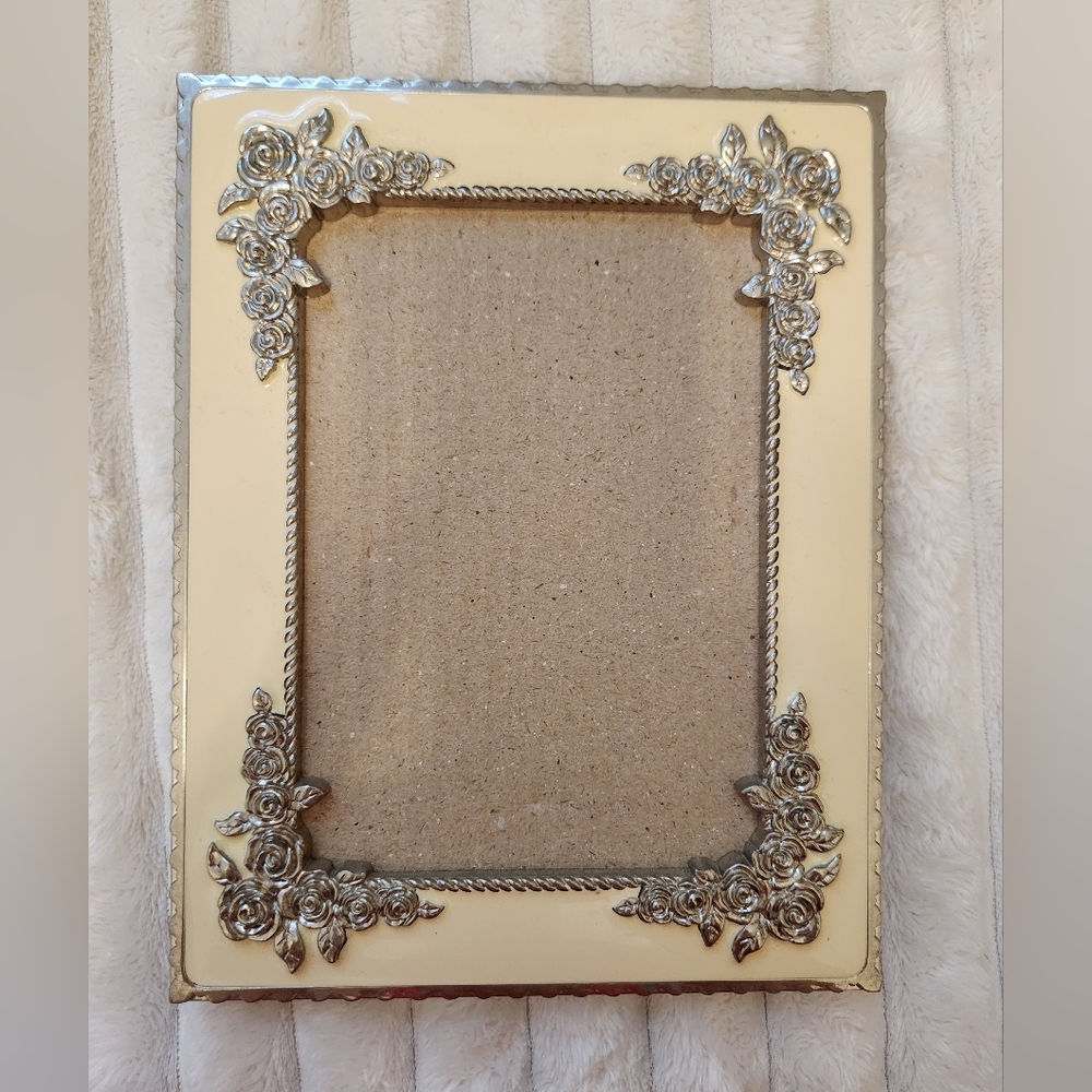 Elegant Floral Photo Frame 5"x7"